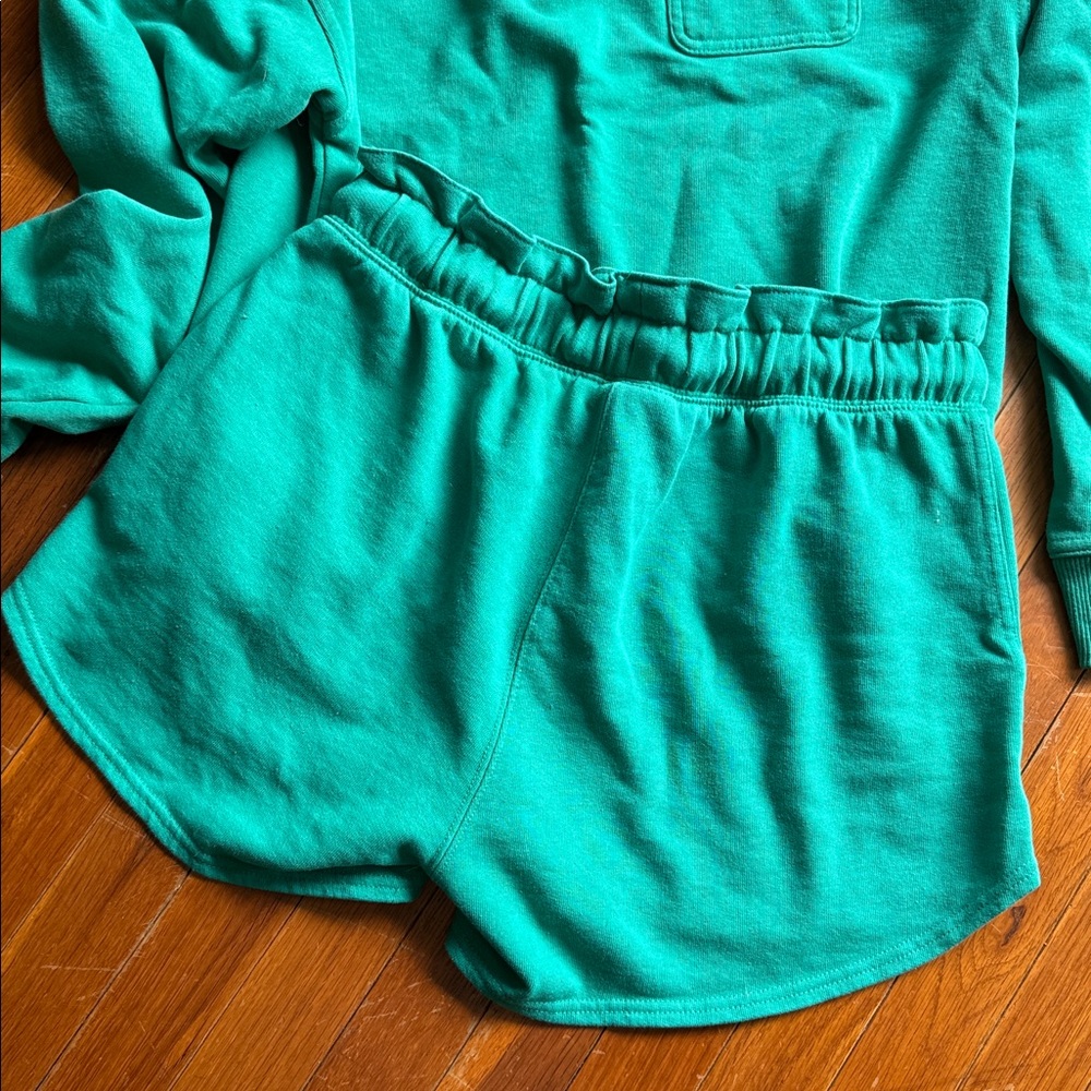 Matching set - Picture 5 of 6